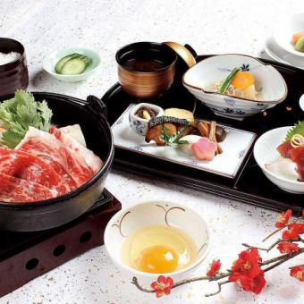 午餐特惠！【春季】国产牛肉寿喜烧小火锅套餐 3,800日元（含税）