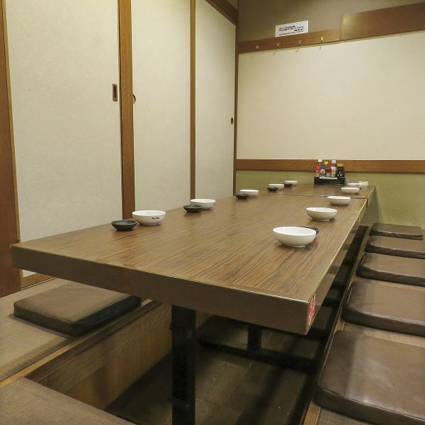 気心知れたご友人との飲み会から、団体様まで幅広いシチュエーションにご利用可能！！わいわい楽しく宴会するなら「さくら水産」へ♪