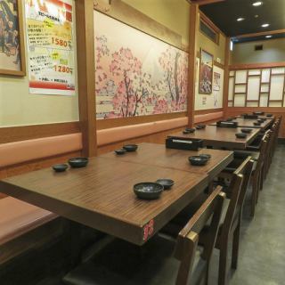 宴会のご利用に最適なお席も多数ご用意♪人数などお気軽にご相談下さい