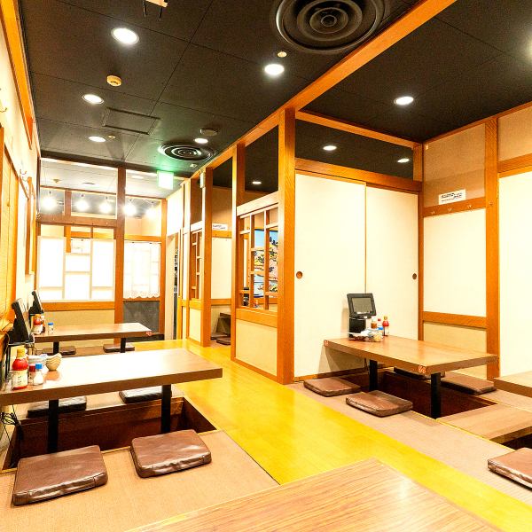 気心知れたご友人との飲み会から、団体様まで幅広いシチュエーションにご利用可能!!わいわい楽しく宴会するなら「さくら水産」へ♪