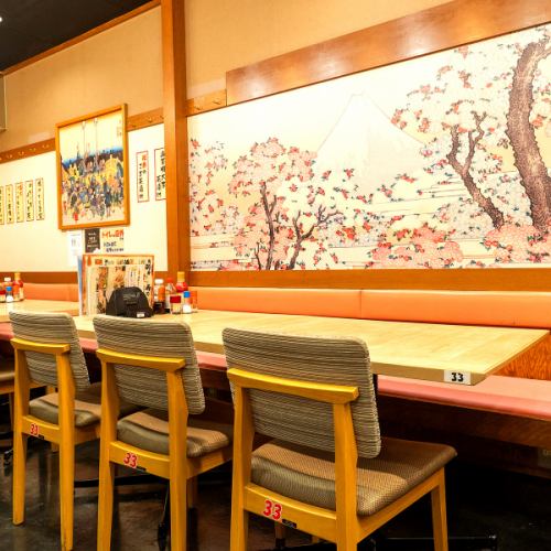 風合いのある店内はぬくもりをもたらす和みの空間★