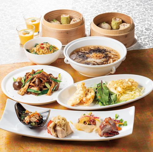 【新年假期限定計畫】12月22日至1月18日,2小時30分鐘的高級暢飲套餐現僅需7,000日元,而非9,500日圓!