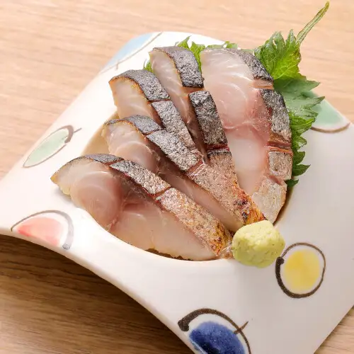 炙り〆サバ刺し