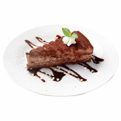 巧克力蛋糕/提拉米苏/勃朗峰