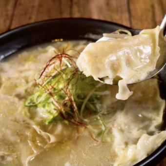 [2 hours of all-you-can-drink included★] Meat soup and totsuan course ◆ 11 dishes in total ◆ 4,000 yen ~ Hakata-cooked gyoza/cooked-pot gyoza, etc...