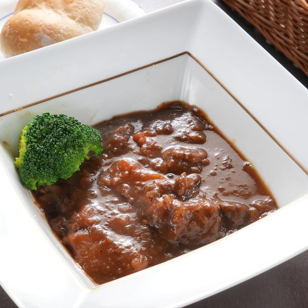 【森のスープ/ビーフシチュー】価格もお手ごろ!《900円(税込)/1000円(税込)》