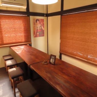ゆったりのびのびとくつろぎながらお食事が楽しめる個室完備！宴会や飲み会ご家族の集まりなどで是非ご利用くださいませ！