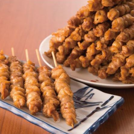 ◎Kurukuru chicken skin skewers originating from Hakata