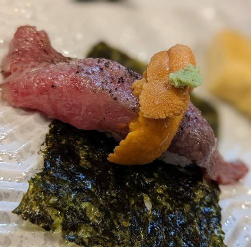 Meat sushi special