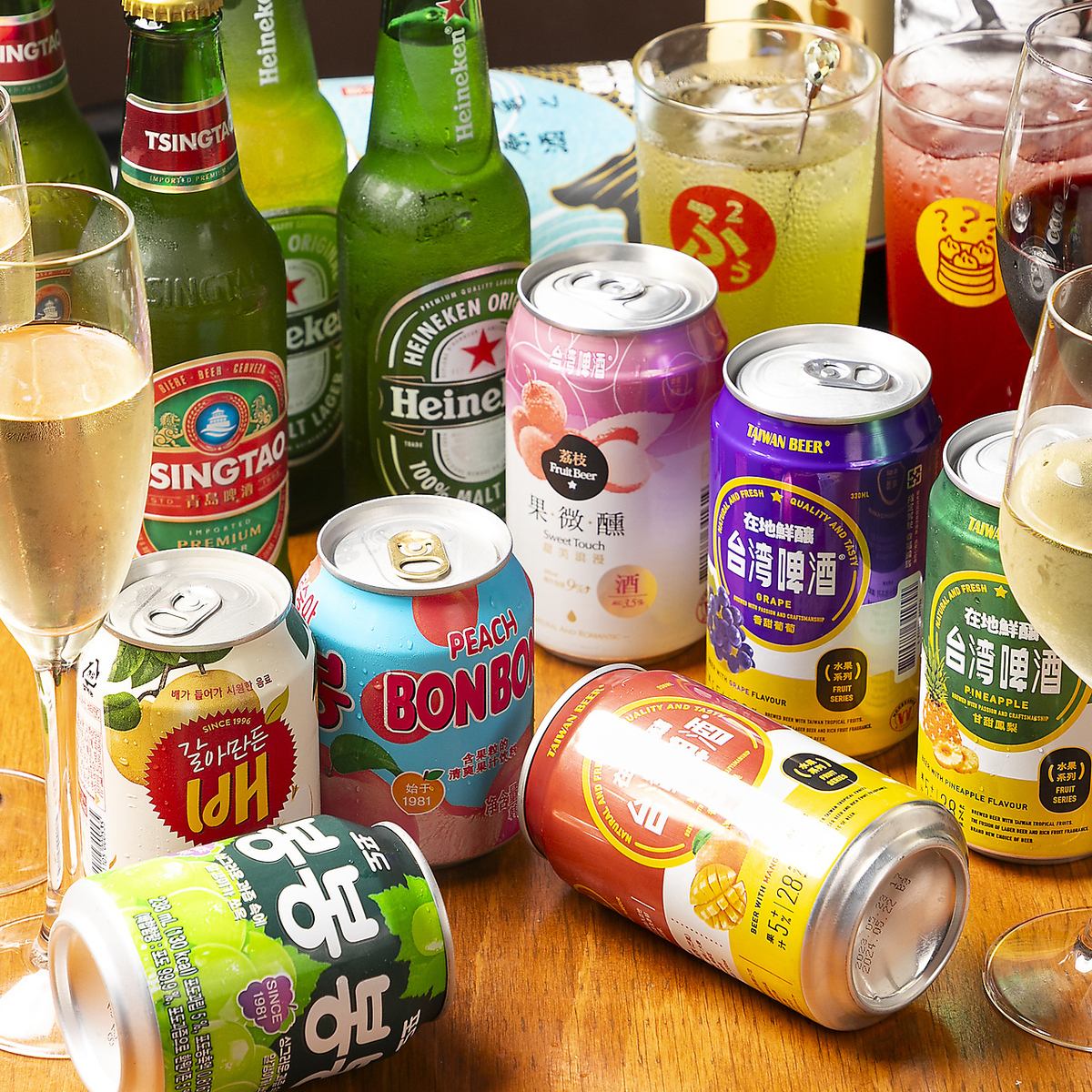 様々なジャンルのお酒のアテをご用意味はもちろん見た目も華やか