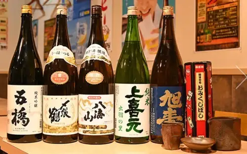 擲骰子遊戲(Chinchiro)和日本清酒占卜