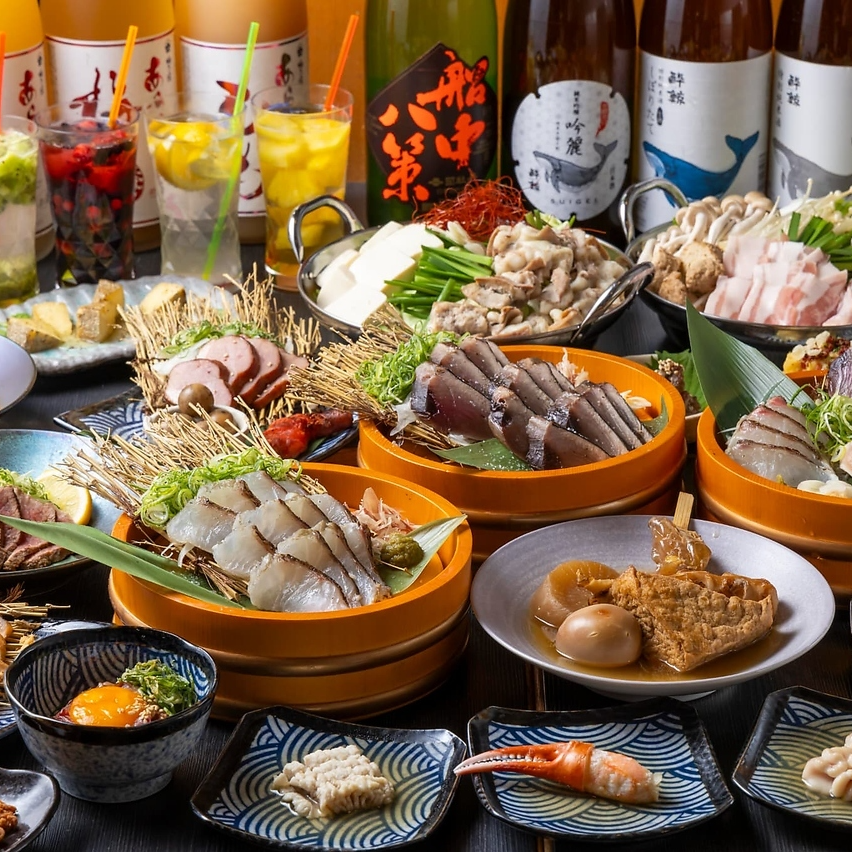 擁有多種多樣的套餐、餐桌和榻榻米房間,非常適合舉辦宴會。