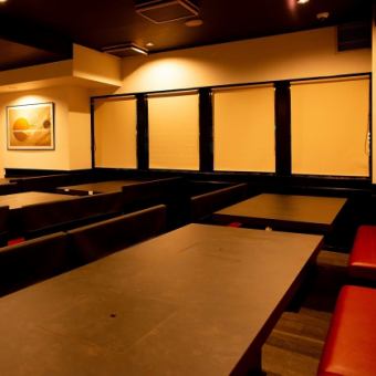 【8×1、6×3、4×6、2×1】最大14名様での即予約も可能なテーブル席