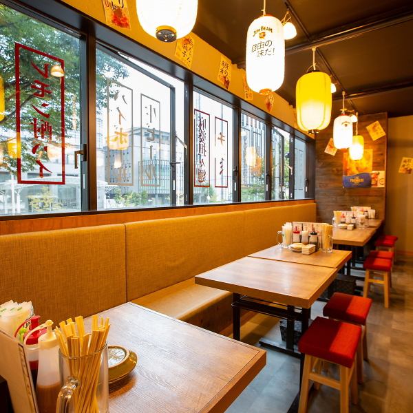 The entire floor can be reserved for up to 70 people. ●Nostalgic store full of Showa era atmosphere.The atmosphere of the ≪traditional popular izakaya≫ is a comfortable space where anyone can stop by.