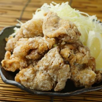 予約限定●餃子4種×唐揚げ4種食べ飲み放題3000円→2280円●生ビールもOK