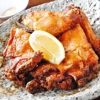 [Our most popular] Yatagarasu fried chicken