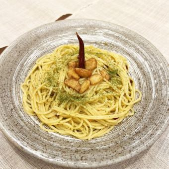 Peperoncino with chunky garlic
