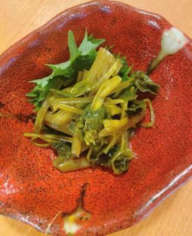 Pickled leaves wasabi