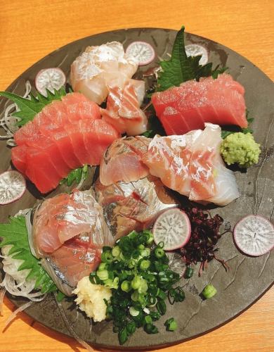 Fresh fish sent directly from Toyosu ♪