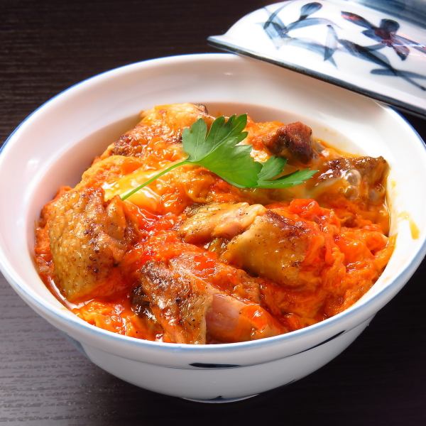 【★贅沢な一杯★】炭火焼き“さつま若シャモ”とブランド卵「真っ赤卵」の親子丼