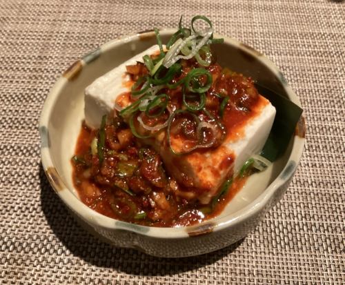 Tamahide special spicy cold tofu