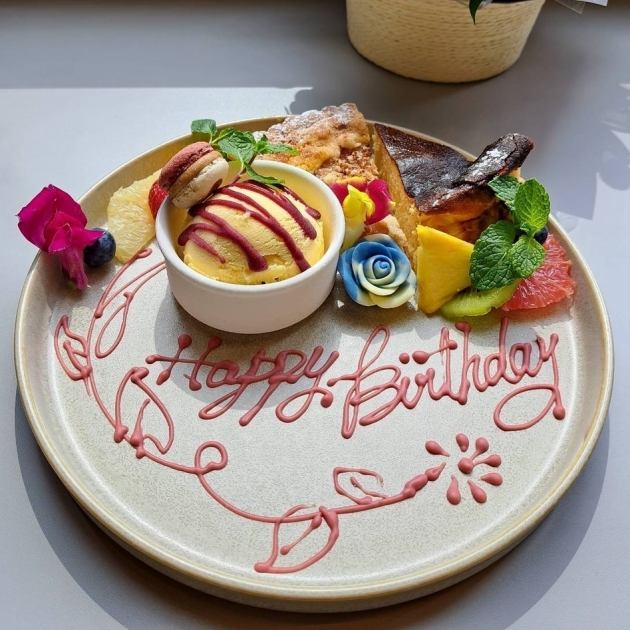 フラワーカフェ モンパルナス【公式】