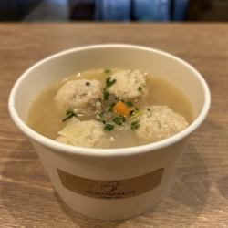 닭고기와 야채 생강 맛