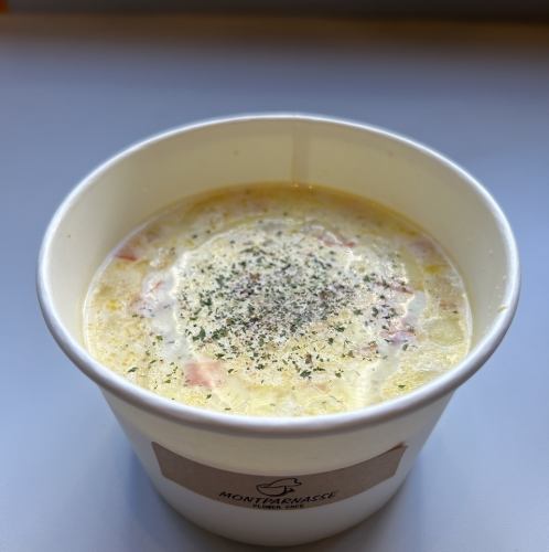 クラムチャウダー　