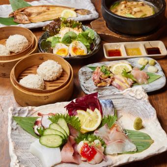 【適合宴會、酒會！】8道菜的主廚搭配套餐2小時無限暢飲5,500日元※人數不包含兒童。