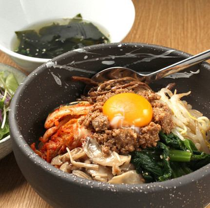 Stone cooked bibimbap