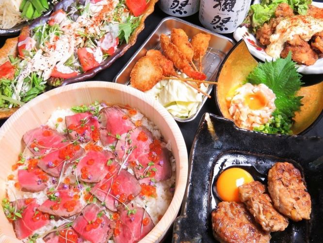 Enjoy charcoal-grilled meatballs and kushikatsu kushikatsu ◎ [Popular standard course] Includes all-you-can-drink! All 8 dishes for 3,980 yen (tax included)