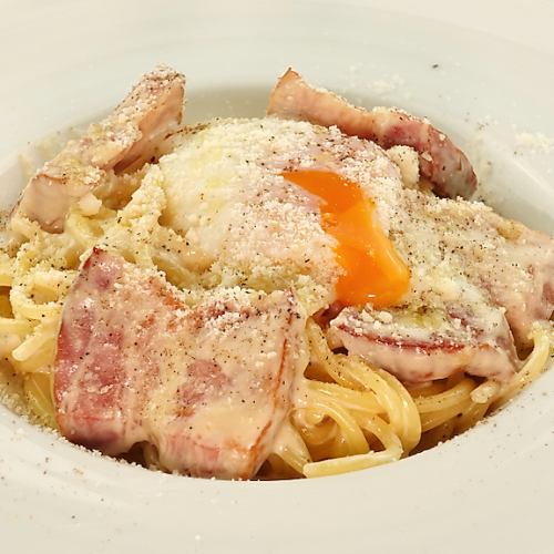 [Cream-based] Crunchy and chewy carbonara