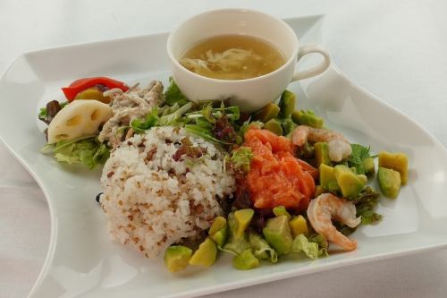 Salmon and avocado plate