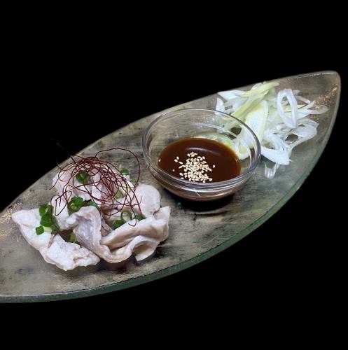 [Shiretoko Beef] Motsu Sashimi