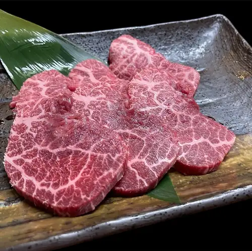 【白老牛】マルカワ（赤身並）