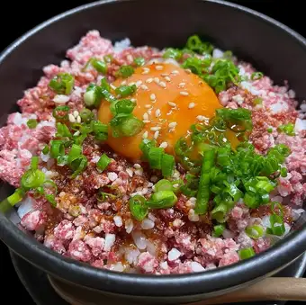 【おびら牛】牛トロ玉子飯