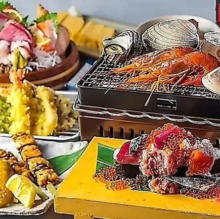 精选招牌菜的豪华套餐:“最佳之最”套餐(共 8 道菜),售价 5000 日元,包含 2 小时畅饮。