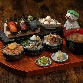 【完全予約制】秋季限定ランチ♪ 　秋の手巻き＆おちょこ丼 6種