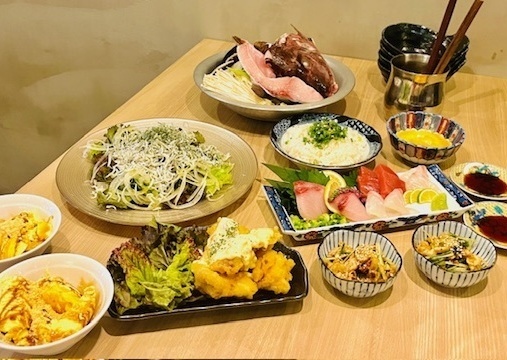 2H飲み放題！名物海鮮鍋やチキン南蛮など含む定番コース5000円！