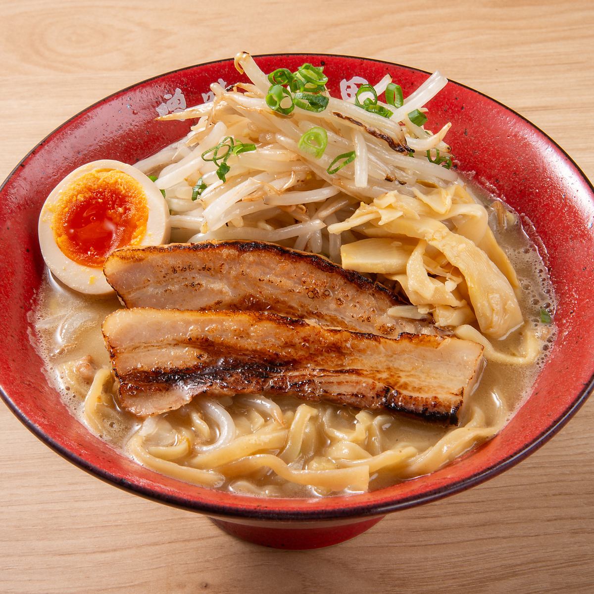 ランチはラーメンをご用意しています◎お気軽にお越しください！