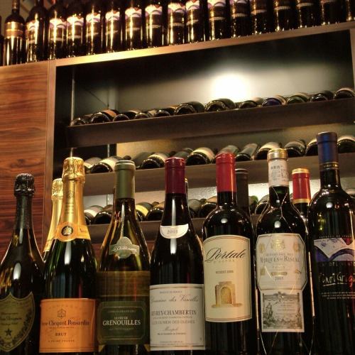 ◆ We have a wide selection of wines