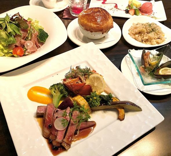 ディナーコース料理を前日迄ご予約の頂けますと乾杯ドリンクプレゼント