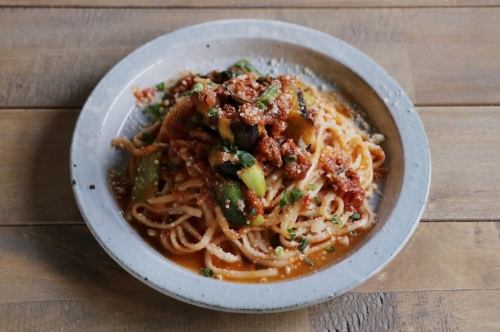 高麗菜茄子肉味噌肉醬