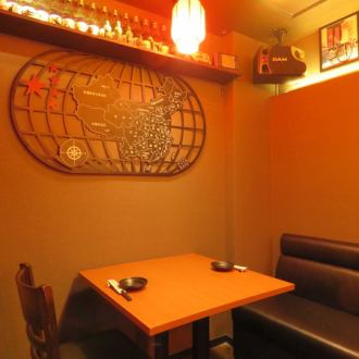 少人数から団体様までご利用可能なテーブル席☆小人数のお客様からご宴会まで幅広くご利用できる、ゆったり座れるテーブル席もあります♪