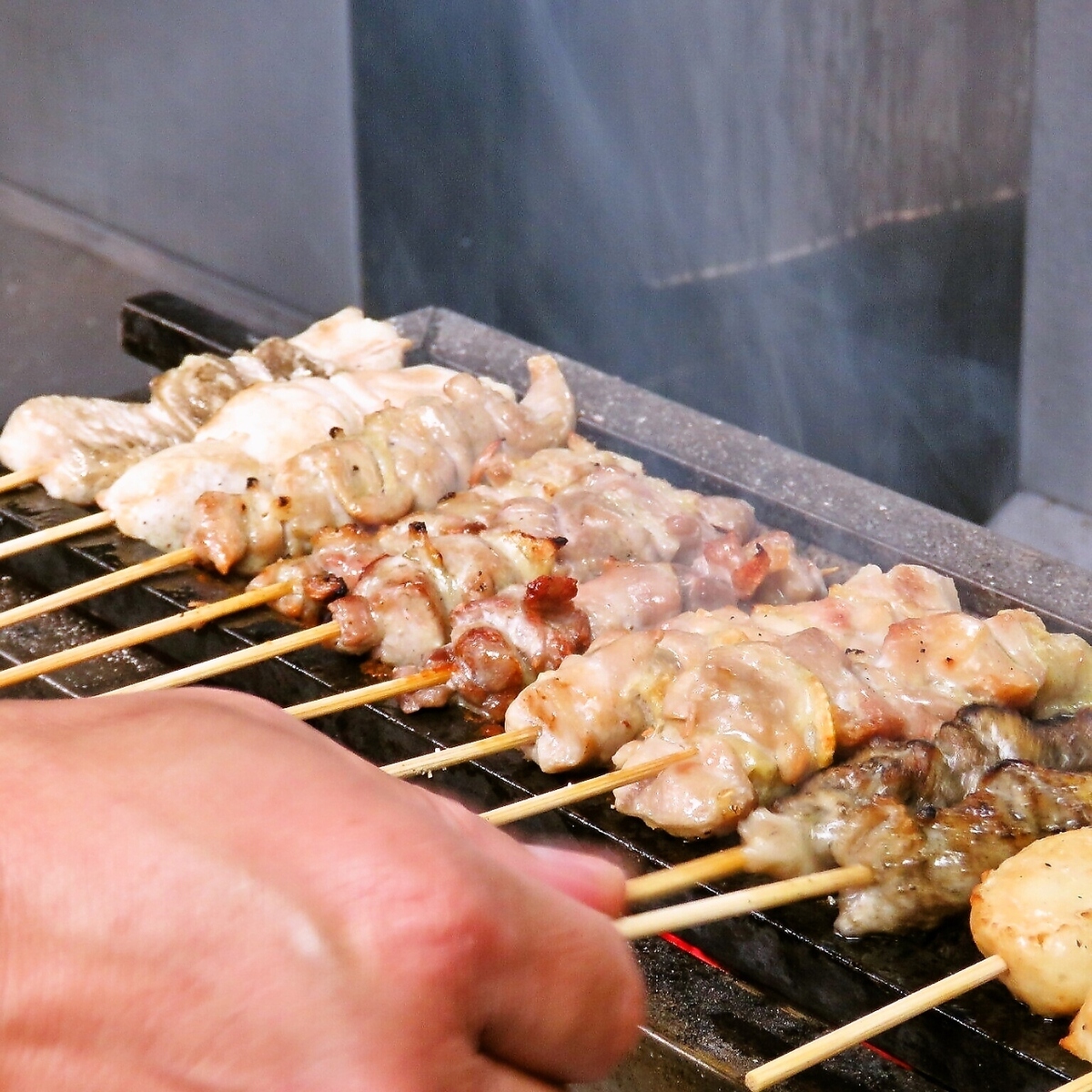 Takeout available◎ We have classic chicken skin and meatballs, as well as Awao chicken thigh and neck meat!