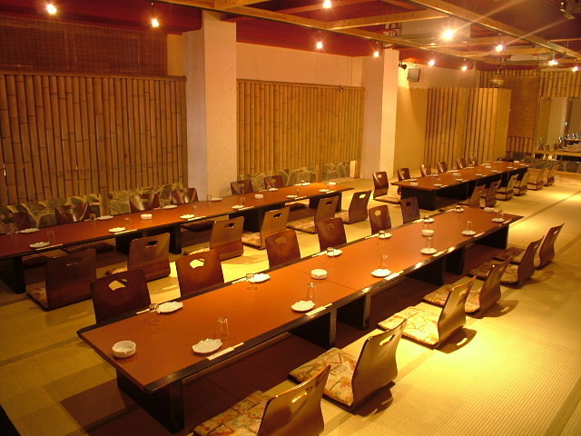 Book your favorite restaurant for your private event! Enjoy our tatami-mat private rooms with a great atmosphere!