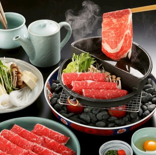 すき焼きも主役の枯淡へ。