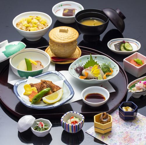 昼限定旬の素材を吟味した季節御膳
