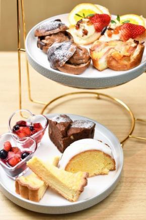 [Afternoon Tea Set] Popular sweets and drinks included