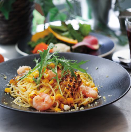 月替わりパスタ【海老とトウモロコシのレモンオイルパスタ】